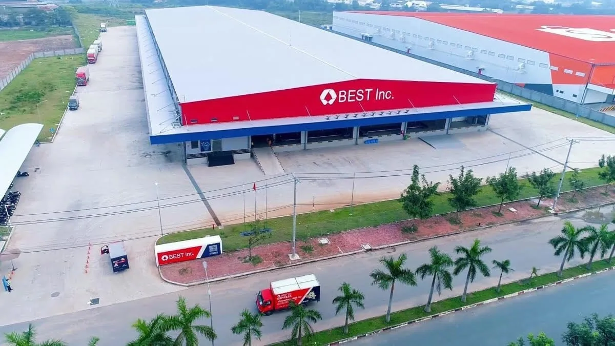 Kho Thương Mại Điện Tử Là Gì Tất Cả Những Gì Bạn Cần Biết 1 kho thuong mai dien tu la gi 64d9970c5e517